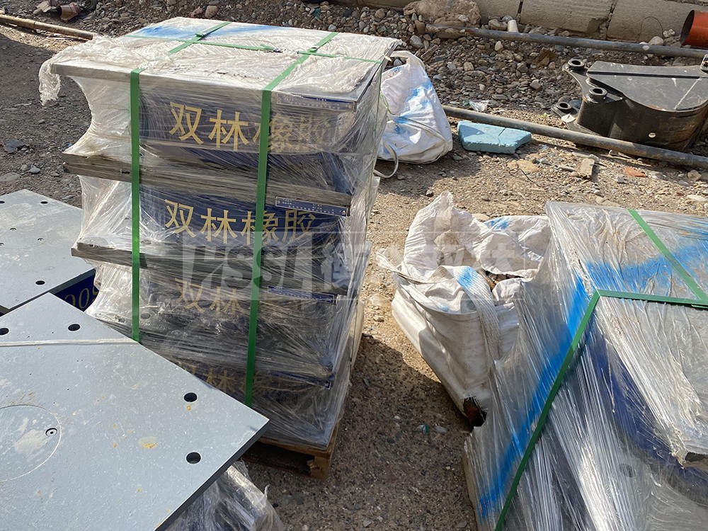 LNR1500天然橡胶隔震支座厂家